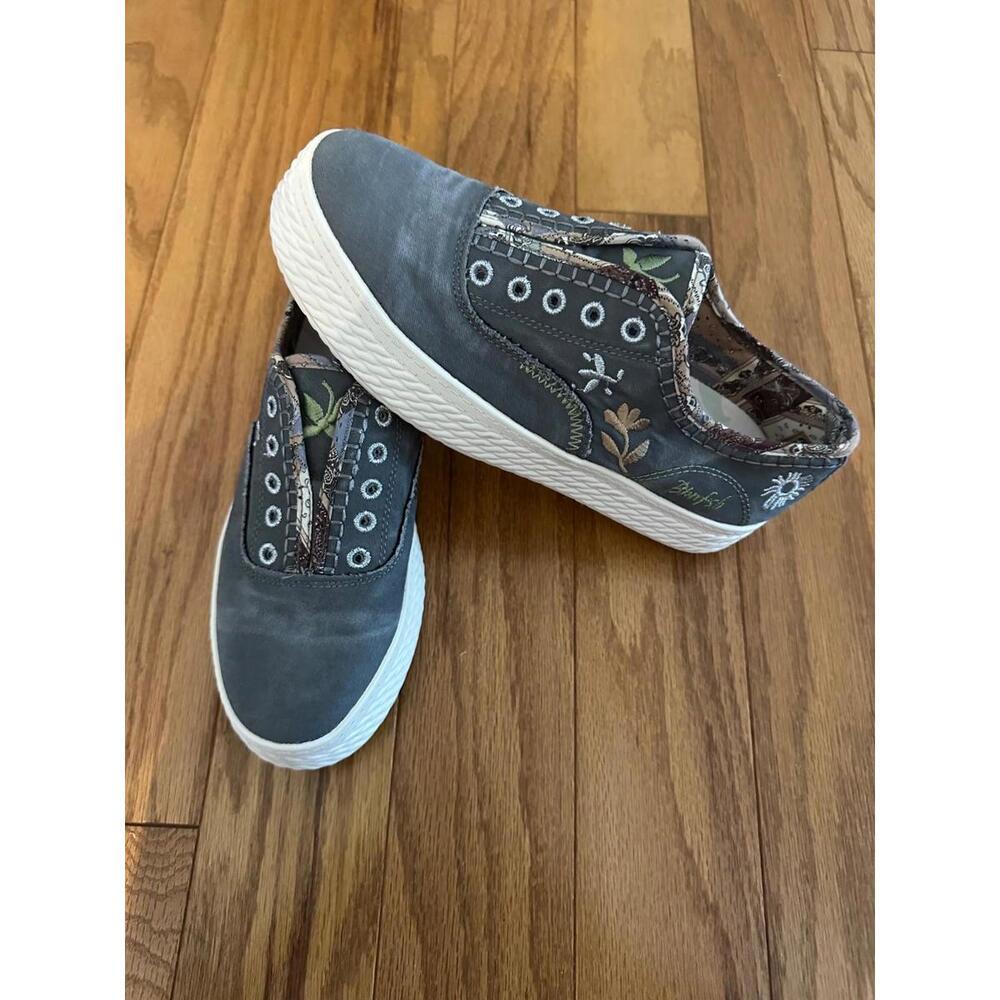 NEW Blowfish Malibu SUPER SWEET Women Canvas Sneaker  Gray Color Washed 8M